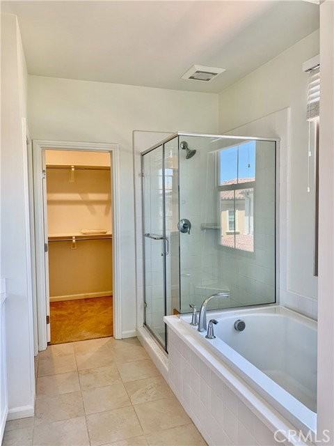 112 Breakwater - Photo 3 of 8
