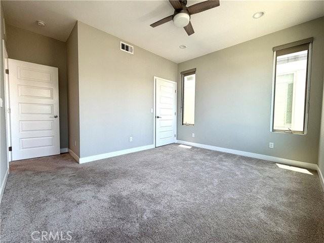 52 Ebb Tide Cir - Photo 2 of 8