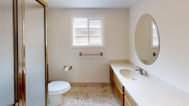 239 Albert Pl - Photo 2 of 8