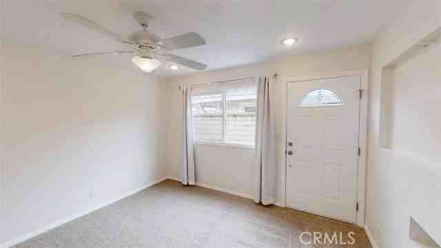239 Albert Pl - Photo 5 of 8