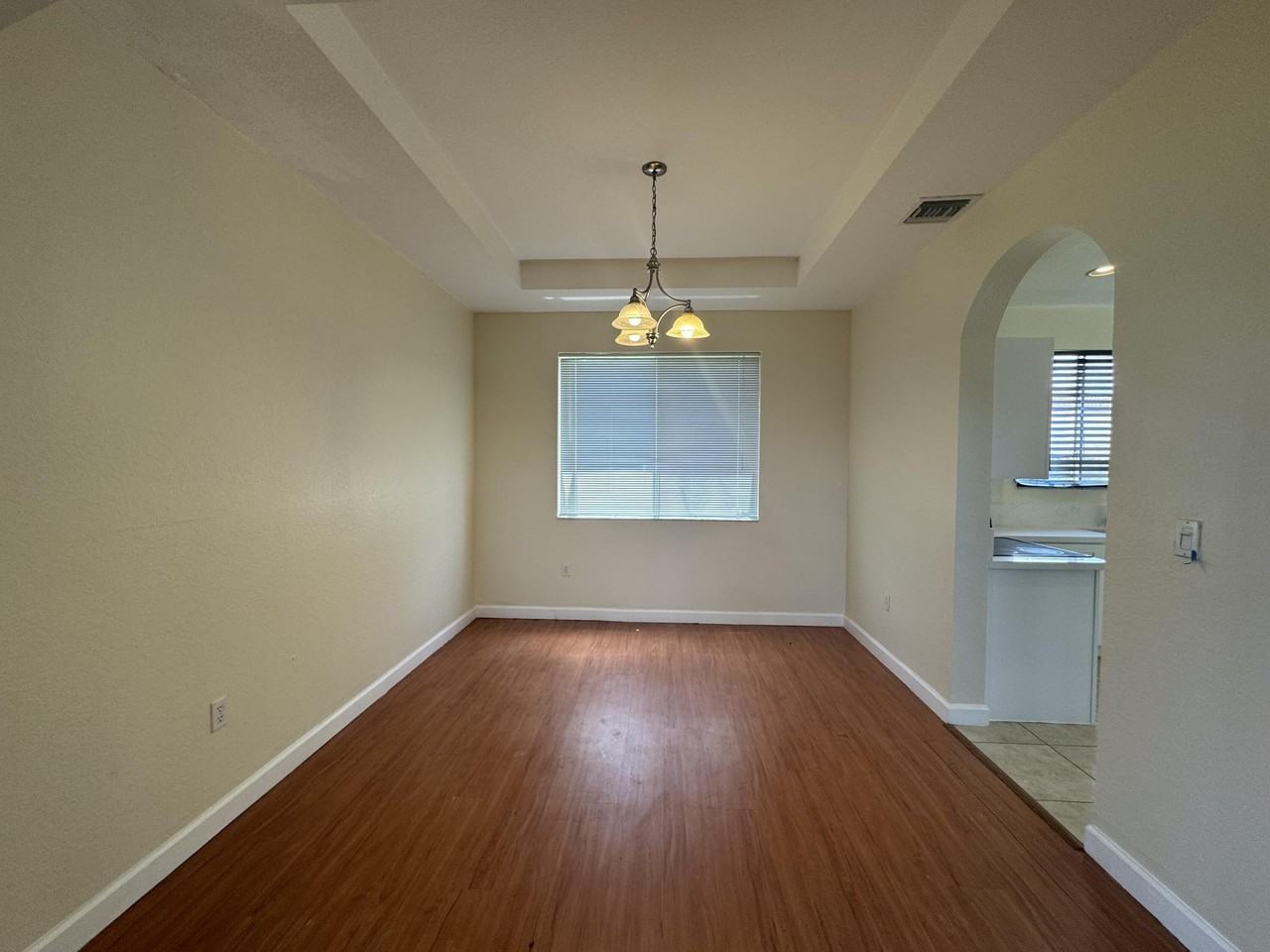 9508 Sw 221st Ln - Photo 3 of 8