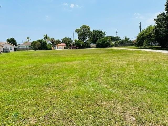 3421 Helena Dr - Photo 3 of 34