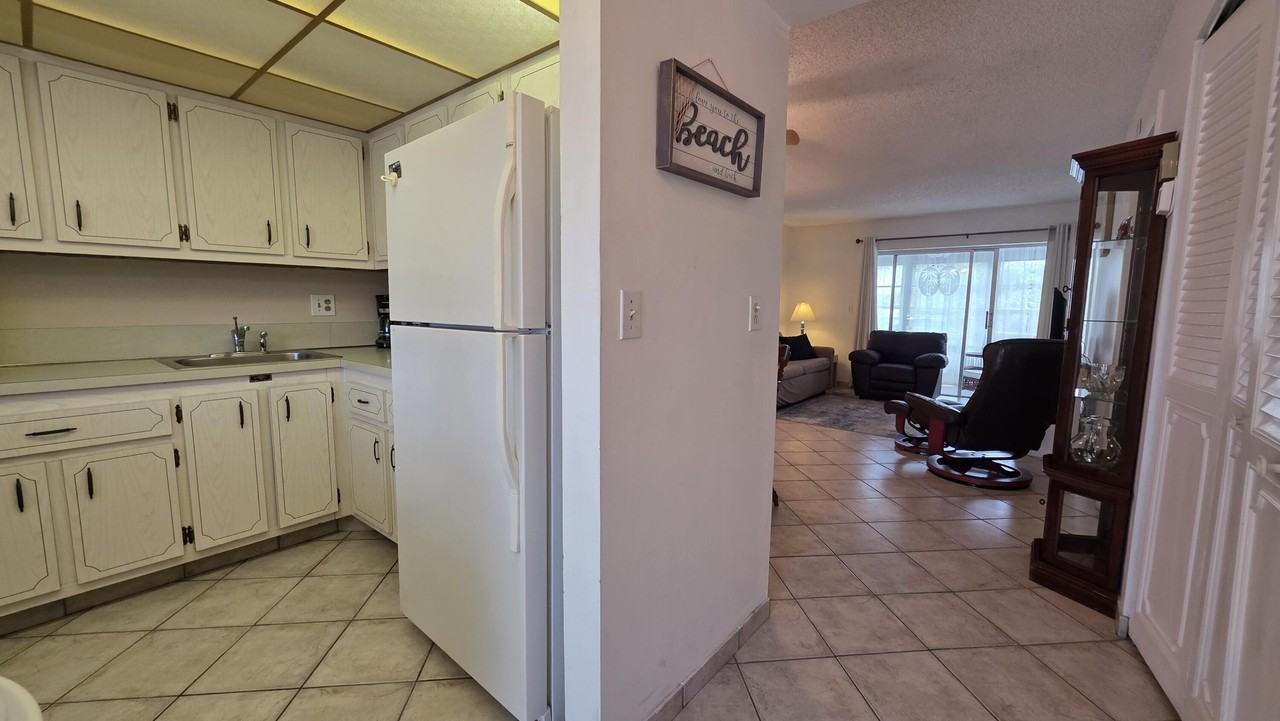 2900 Nw 46th Ave #213 - Photo 5 of 24