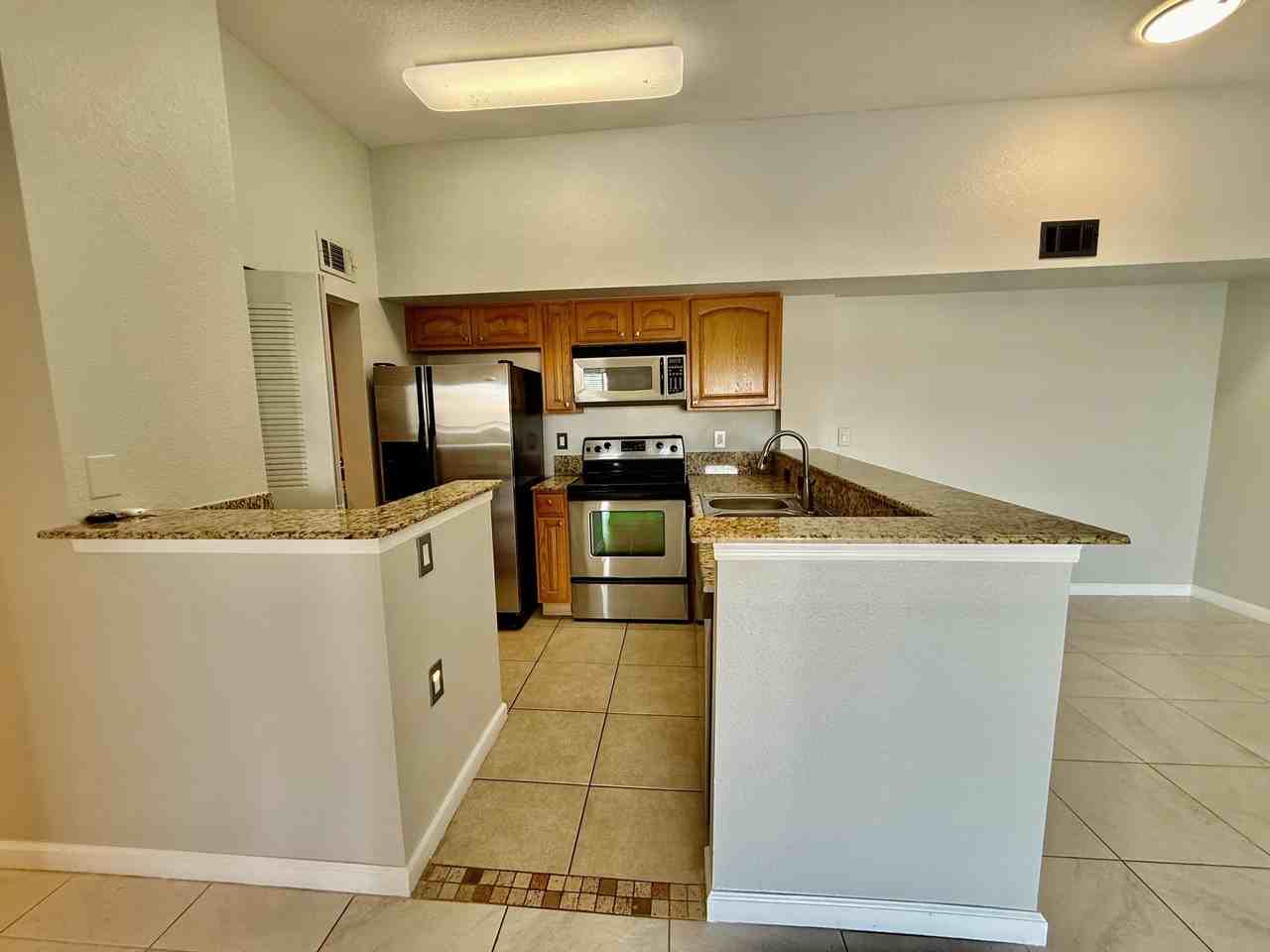 271 Sw Palm Dr #304 - Photo 6 of 22