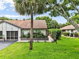 4335 Palm Forest Dr N - Photo 1 of 1