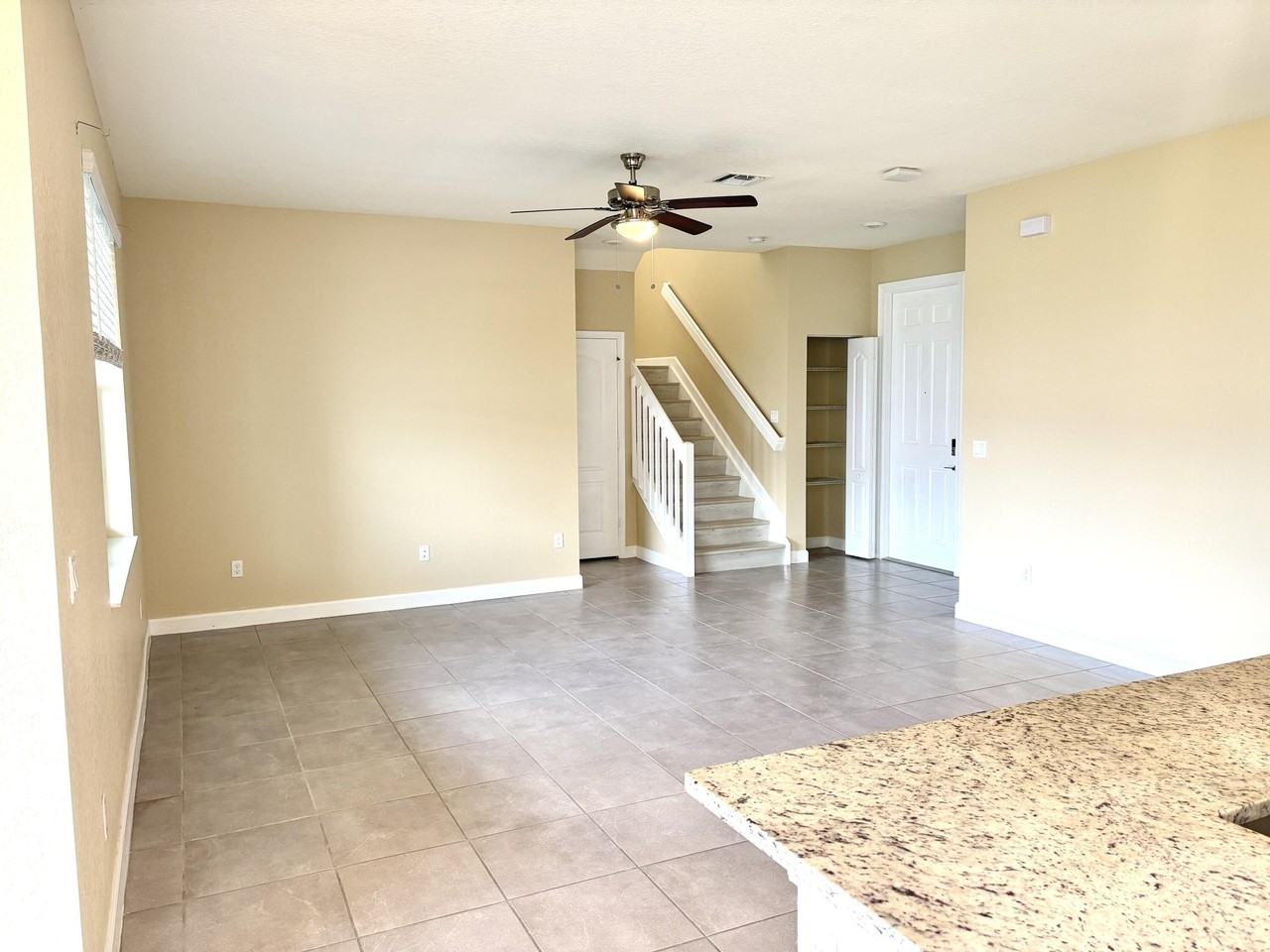 7962 Nw Greenbank Cir - Photo 5 of 18