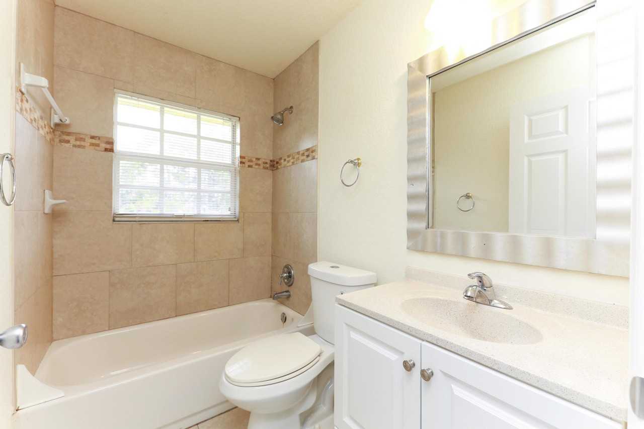 13342 87th St N #2ndFL - Photo 3 of 14