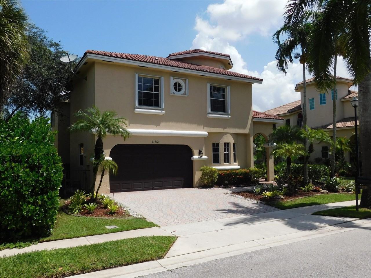 11751 Nw 1st St - Photo 5 of 50