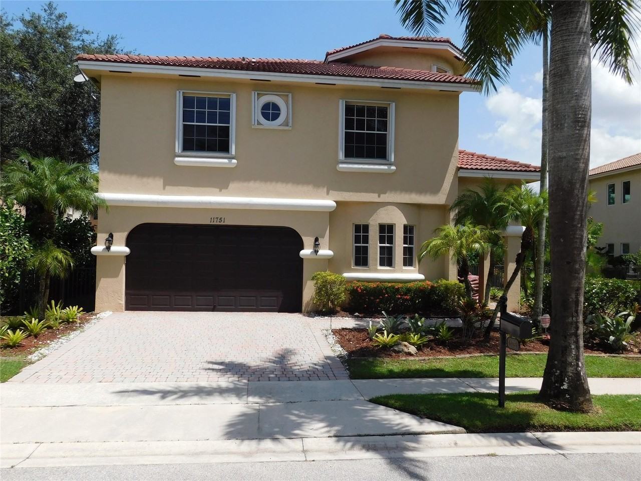 11751 Nw 1st St - Photo 6 of 50