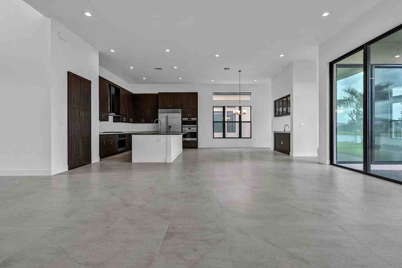 9523 Riverside Park Dr - Photo 7 of 47