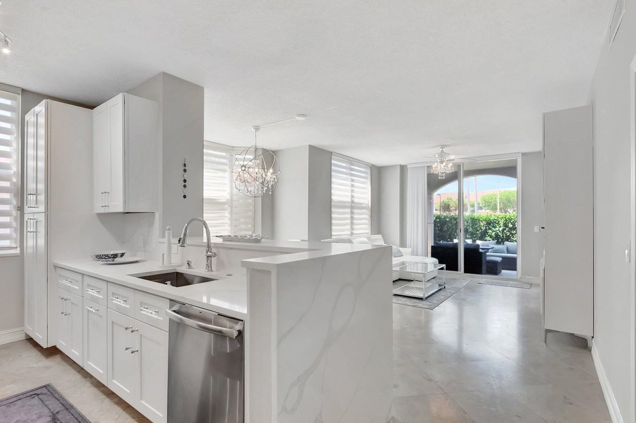 3606 S Ocean Blvd #108 - Photo 6 of 46