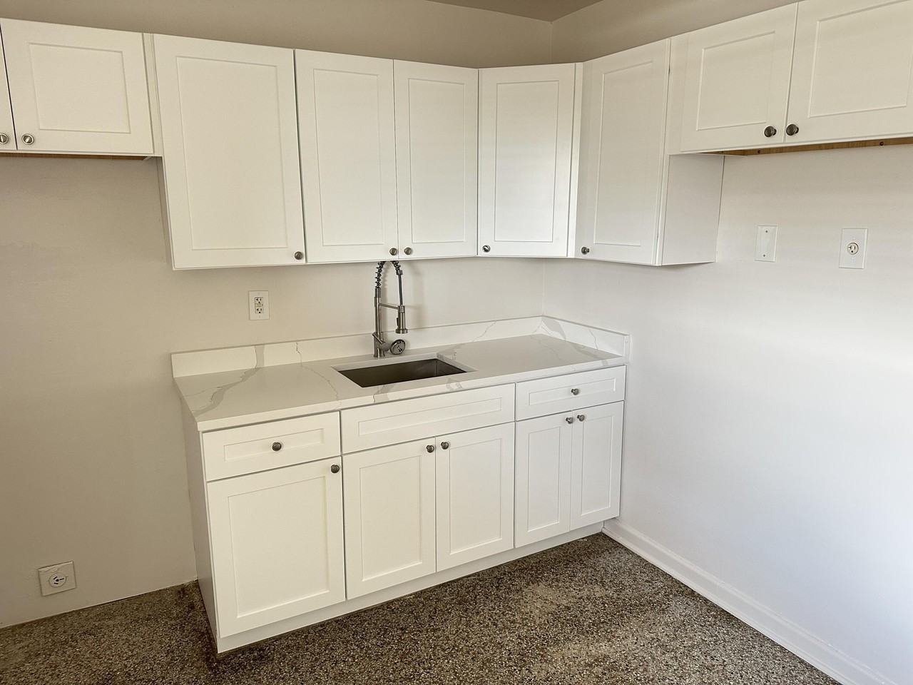 527 Puritan Rd #2 - Photo 3 of 13