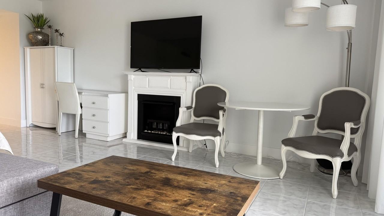 2600 N Flagler Dr #413 - Photo 5 of 22
