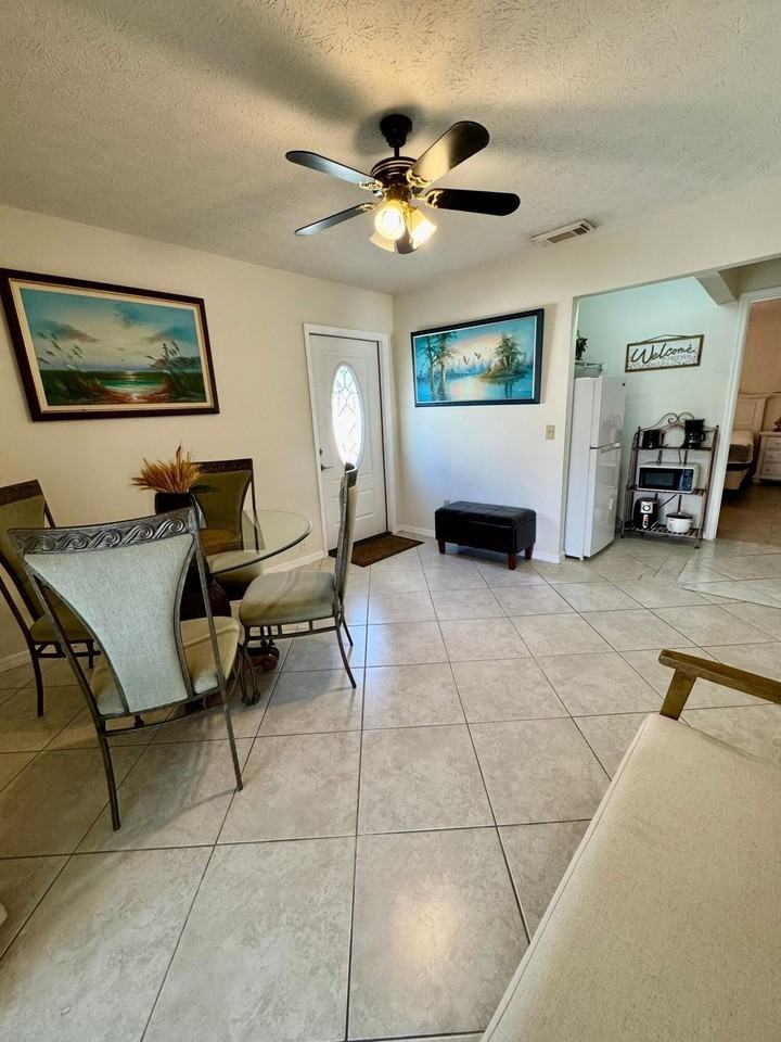 2141 Sw Import Dr - Photo 6 of 22
