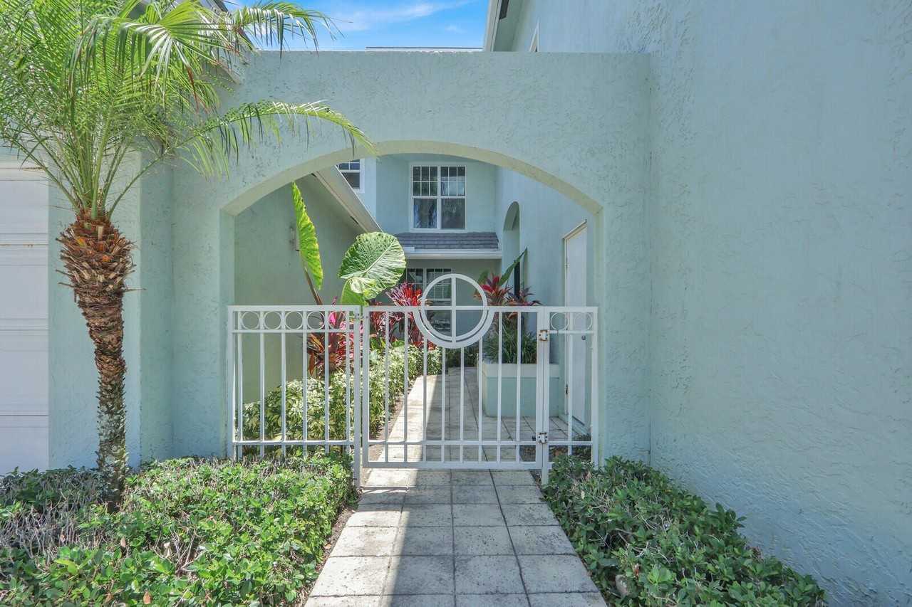 1506 Mizzenmast Way - Photo 4 of 40