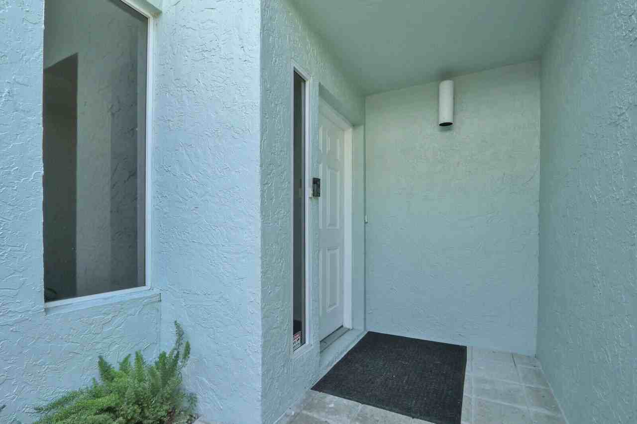 1506 Mizzenmast Way - Photo 6 of 40
