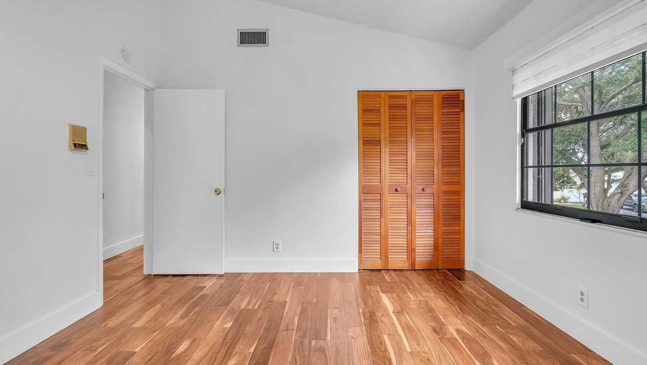 12003 Flicker Way - Photo 5 of 43