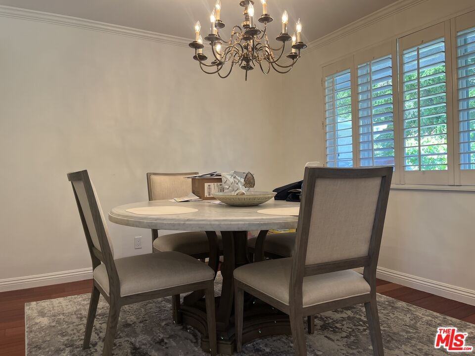 5819 Fairhaven Ave - Photo 6 of 8