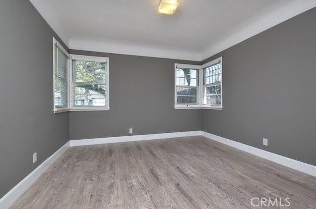 4423 Ethel Ave - Photo 2 of 8