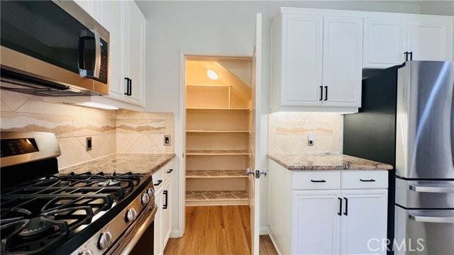 20251 Livorno Way - Photo 4 of 8