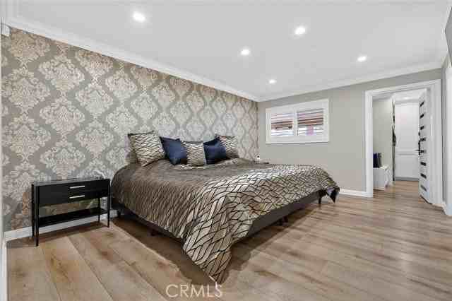 16751 Londelius St - Photo 3 of 8