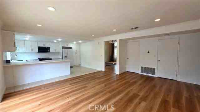 1514 Cronin Dr - Photo 6 of 8