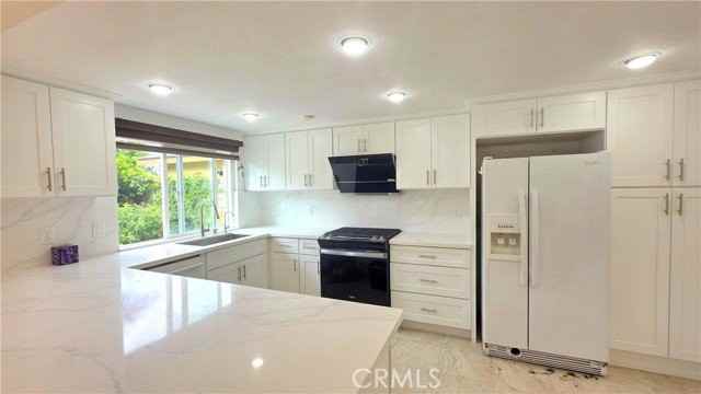 1514 Cronin Dr - Photo 7 of 8
