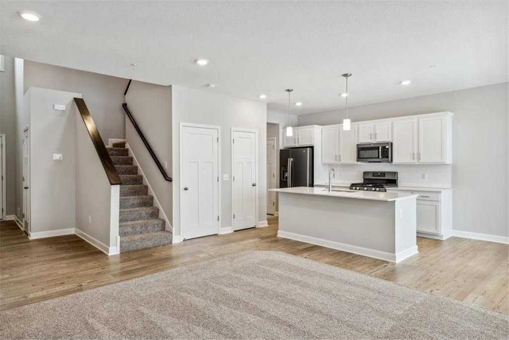 9422 4th St N - Photo 6 of 30
