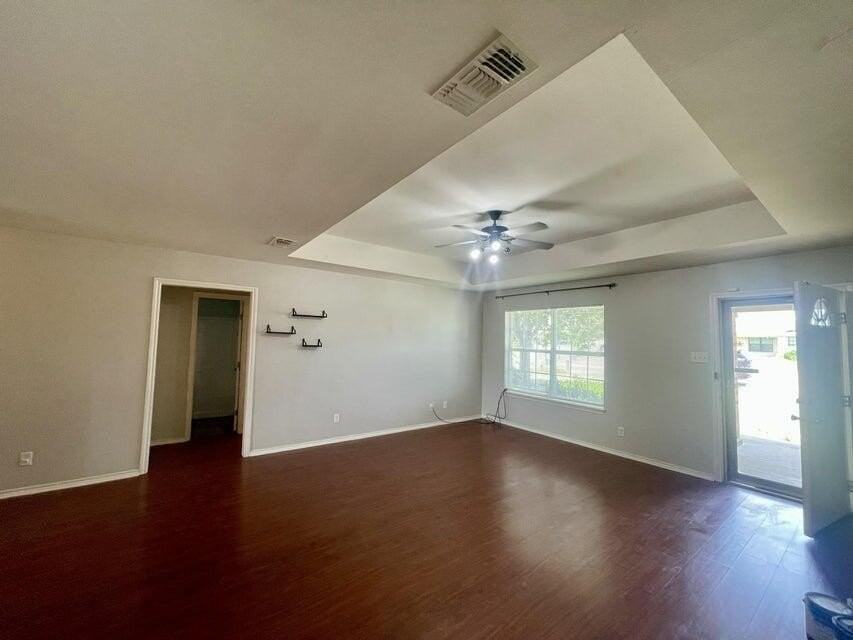 2805 Mcgill Blvd - Photo 2 of 11