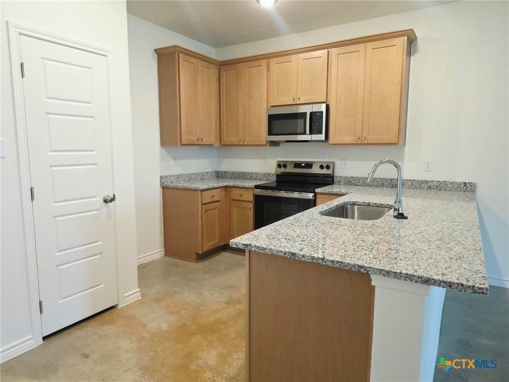3805 Sugar Hackberry Trl #B - Photo 3 of 23