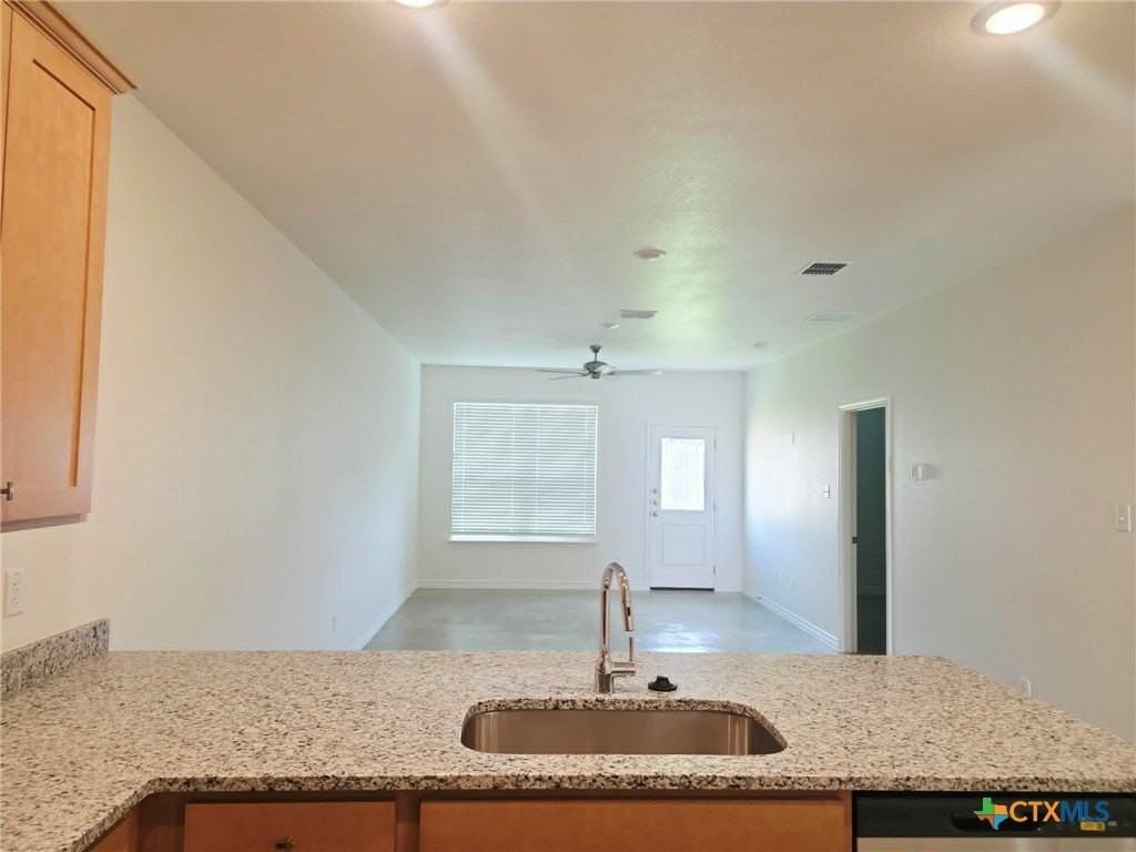 3805 Sugar Hackberry Trl #B - Photo 7 of 23