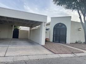 716 N Hayden Dr - Photo 1 of 1