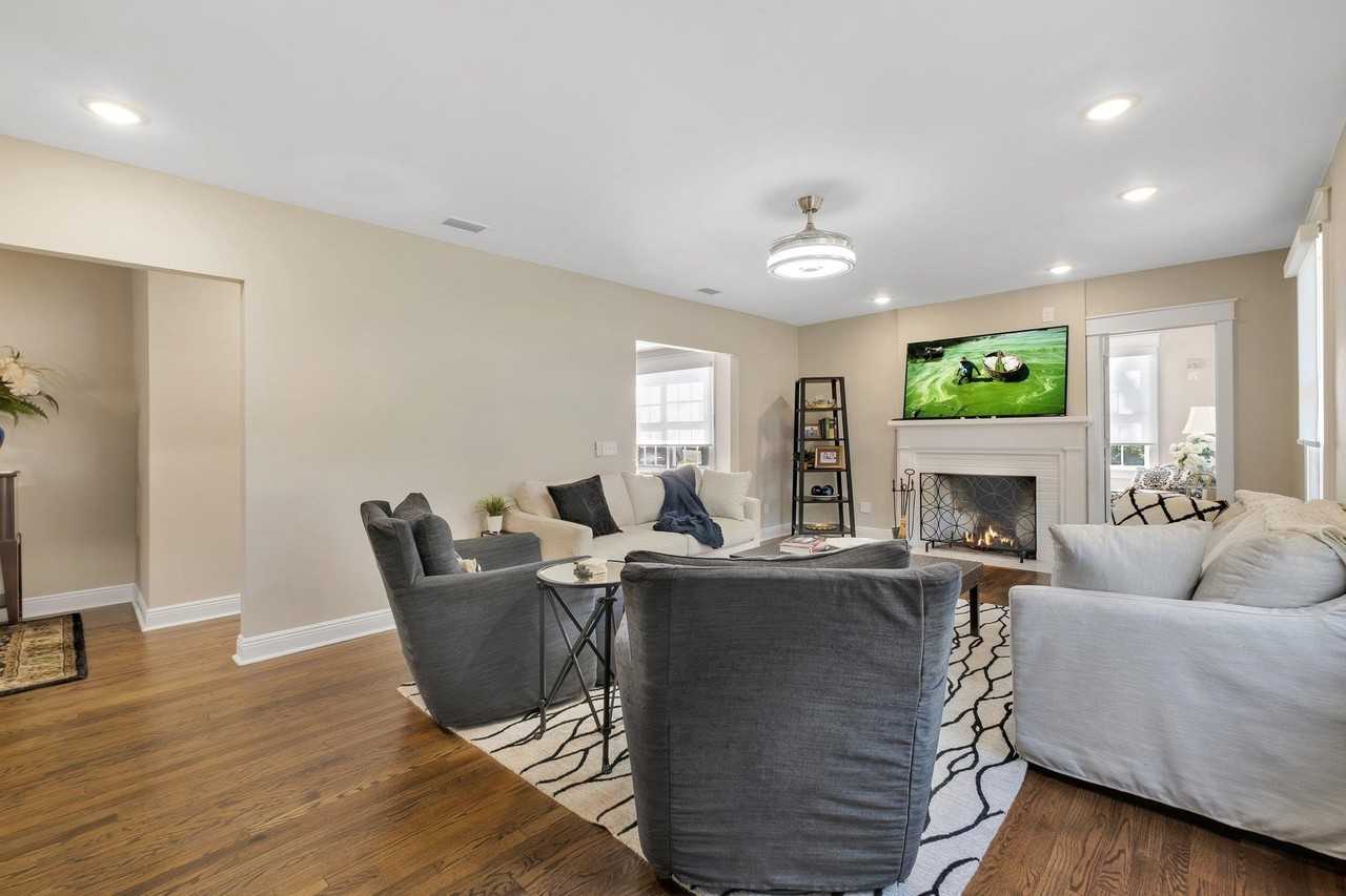 518 Ingleside Ave - Photo 4 of 23