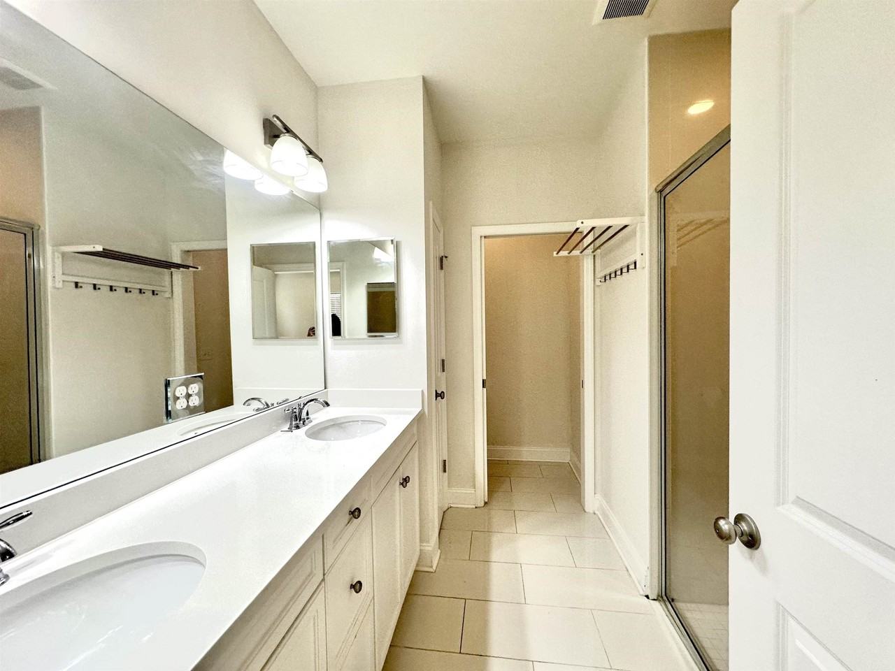 5021 Caracara Dr - Photo 2 of 22