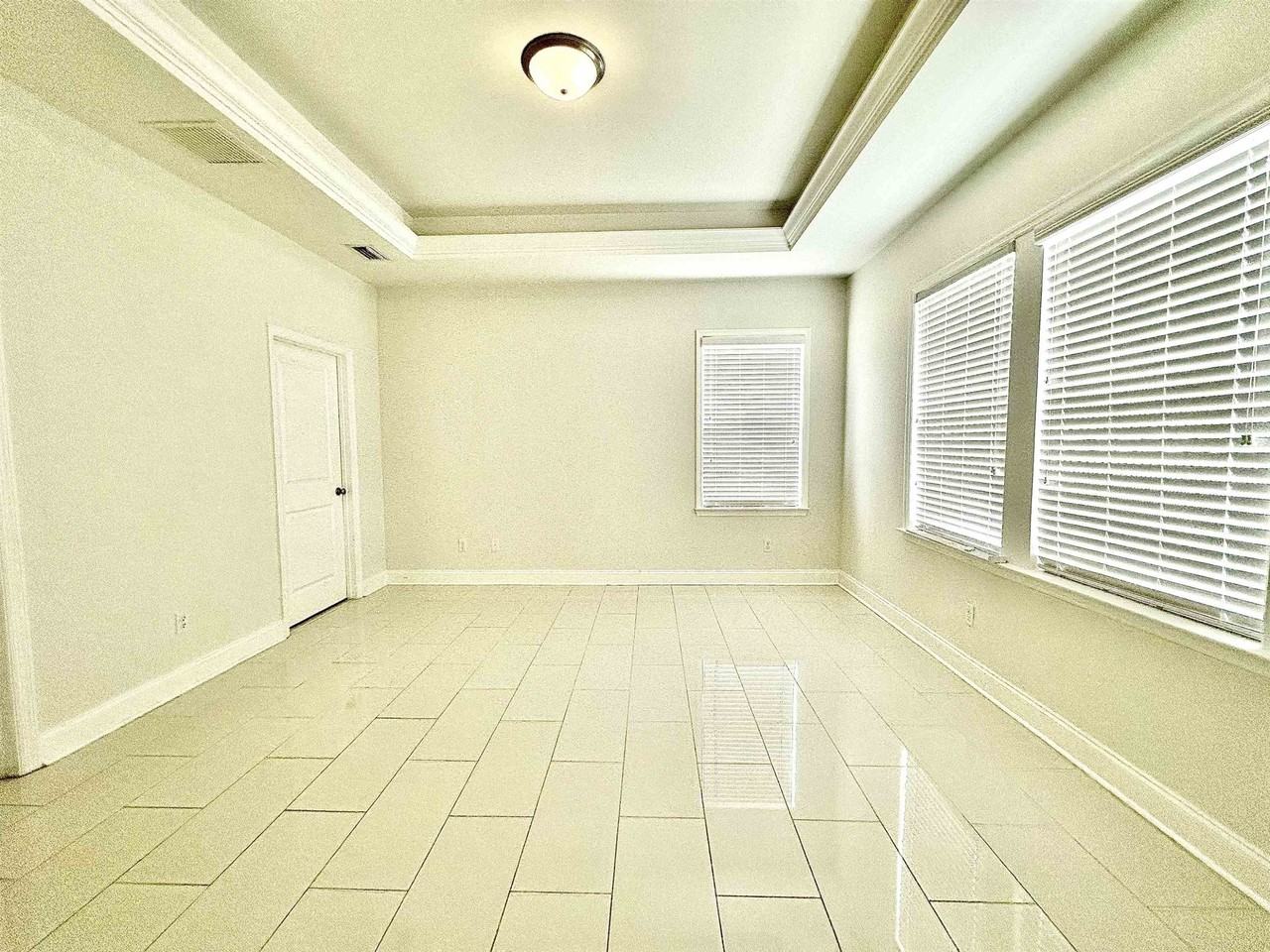 5021 Caracara Dr - Photo 4 of 22