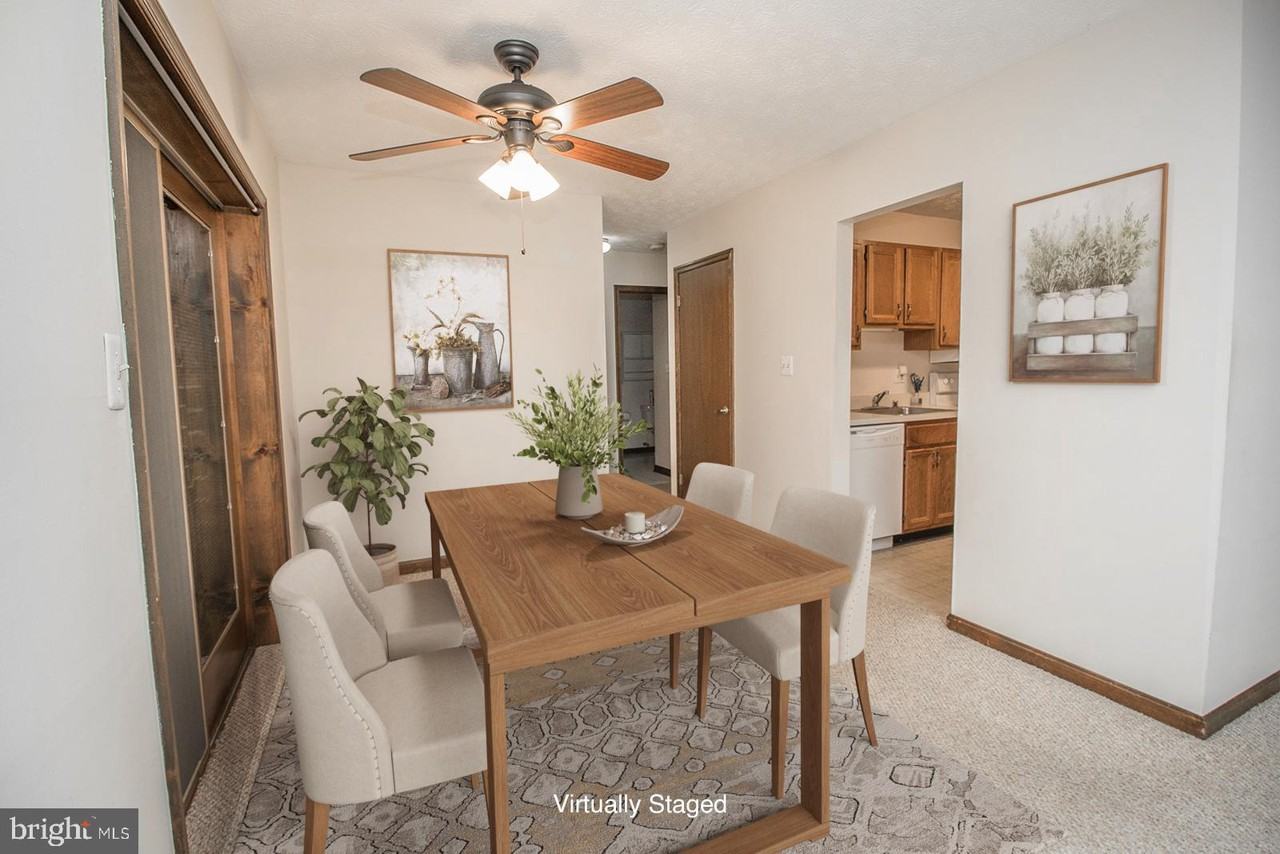 23254 Chestnut Oak Ct ##9-A - Photo 5 of 10