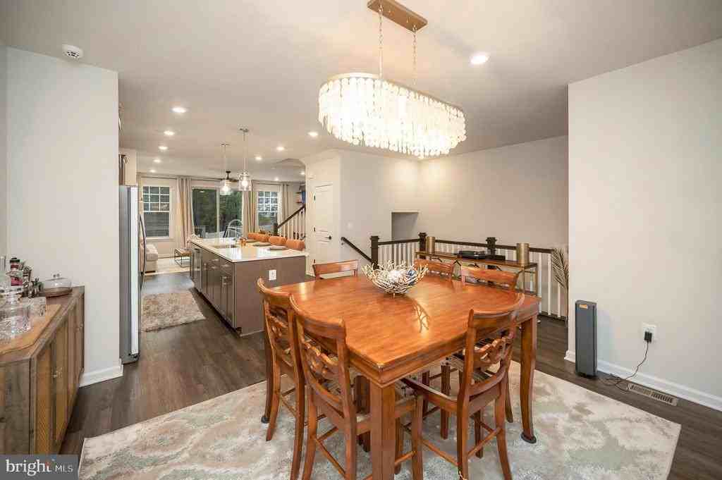 162 Shaded Valley Ct - Photo 6 of 40