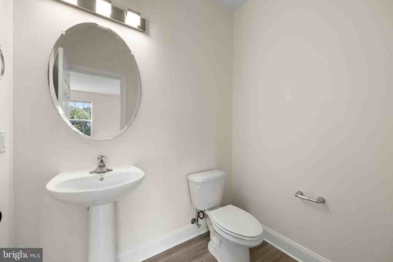 710 Pony Ln - Photo 7 of 23
