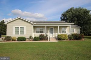 featured image of 26499 Hollyville Rd