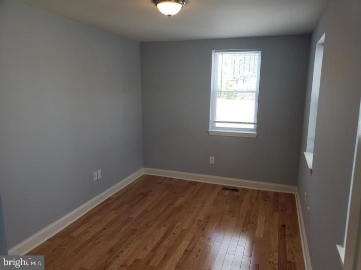 430 S Bond St - Photo 7 of 21