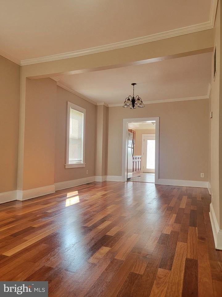 6612 Birchwood Ave - Photo 2 of 20