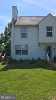 2202 N Tollgate Cir - Photo 1 of 1