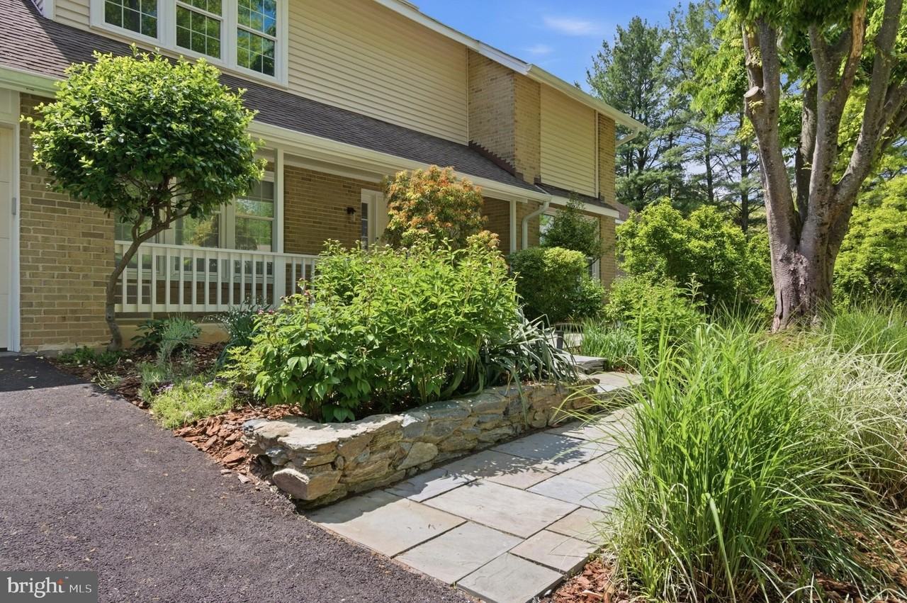 14405 Rich Branch Dr - Photo 4 of 50