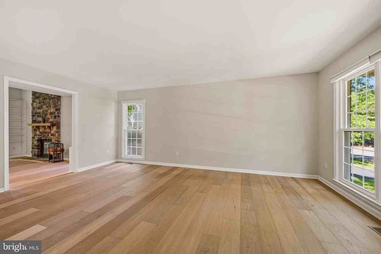 14405 Rich Branch Dr - Photo 7 of 50