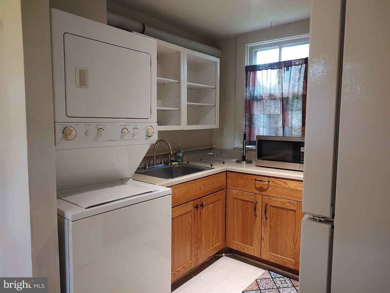 10412 Claiborne Rd - Photo 7 of 35