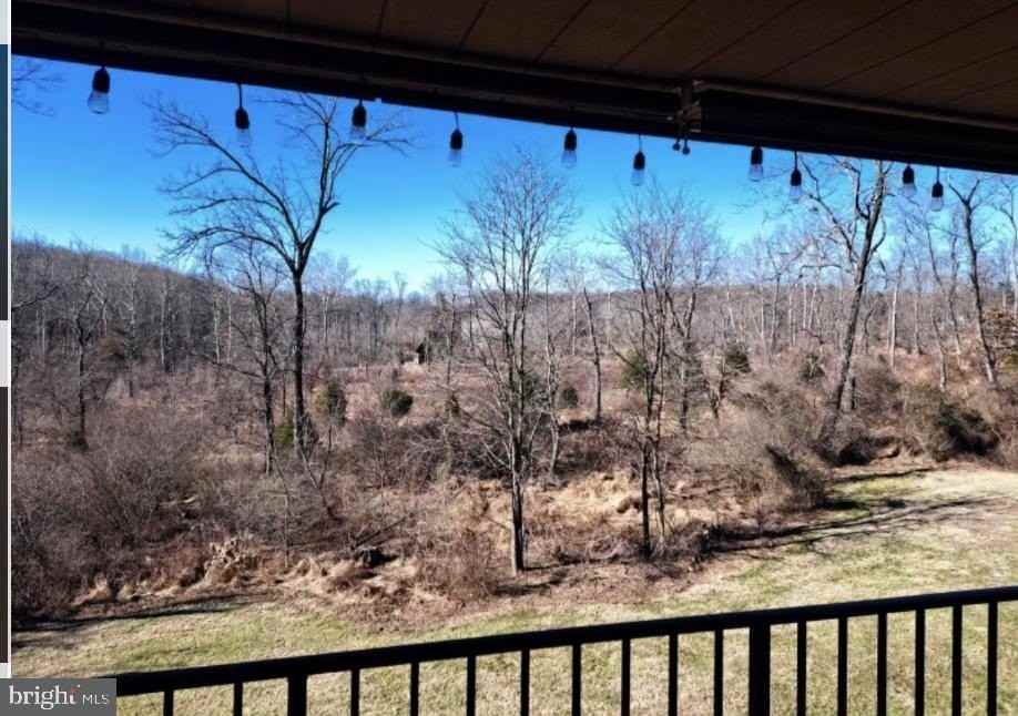 35 Hermitage Dr - Photo 2 of 23