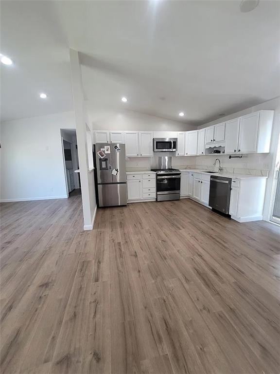 191 Shand Ave - Photo 4 of 5