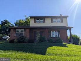 14 Westwood Cir - Photo 1 of 1