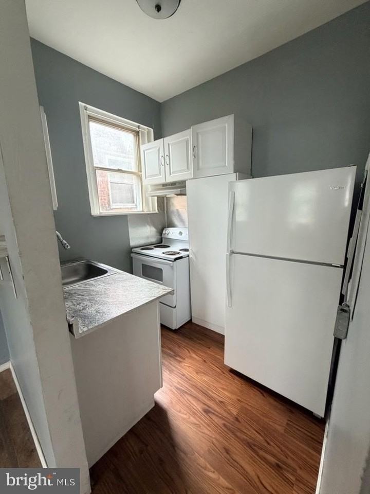 347 N Wilton St - Photo 5 of 10
