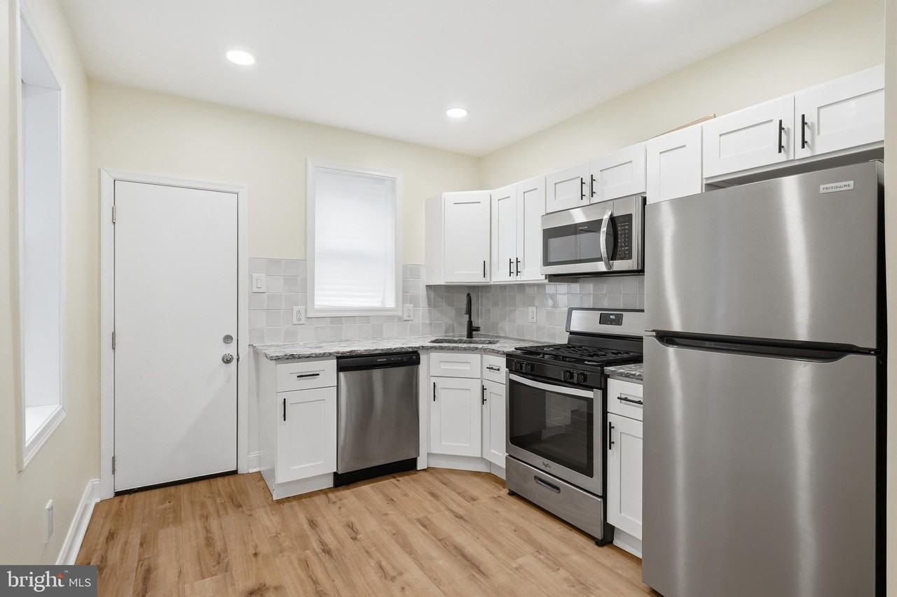 1441 S Marston St - Photo 7 of 27
